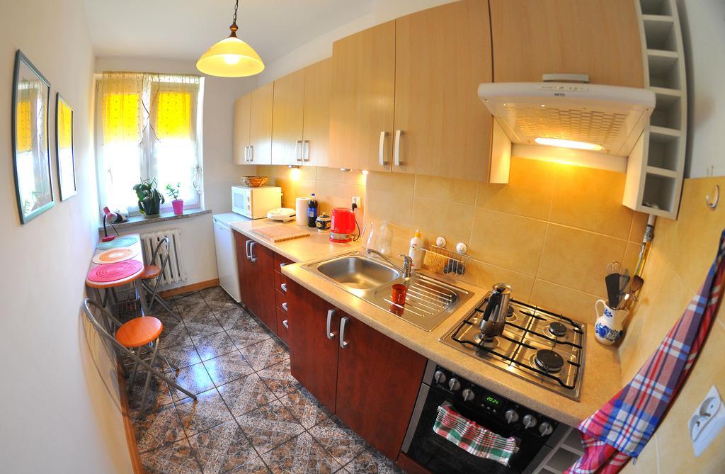 Cozy Apartment In 타르노프 외부 사진