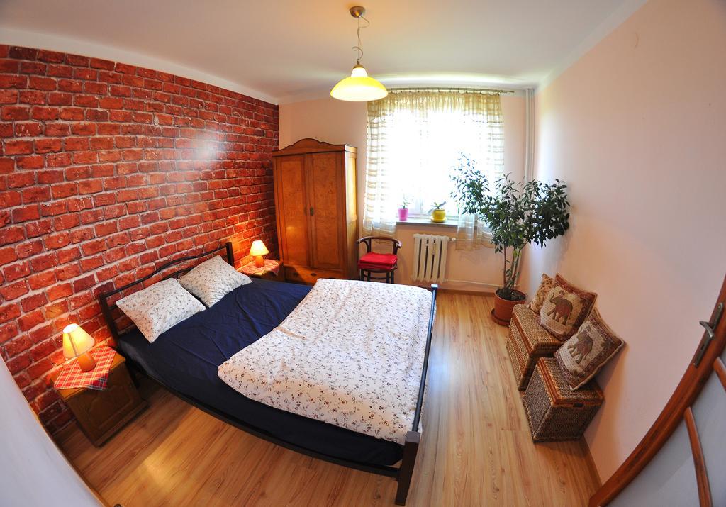 Cozy Apartment In 타르노프 외부 사진