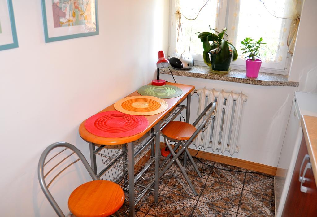 Cozy Apartment In 타르노프 외부 사진