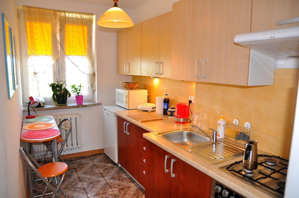 Cozy Apartment In 타르노프 외부 사진